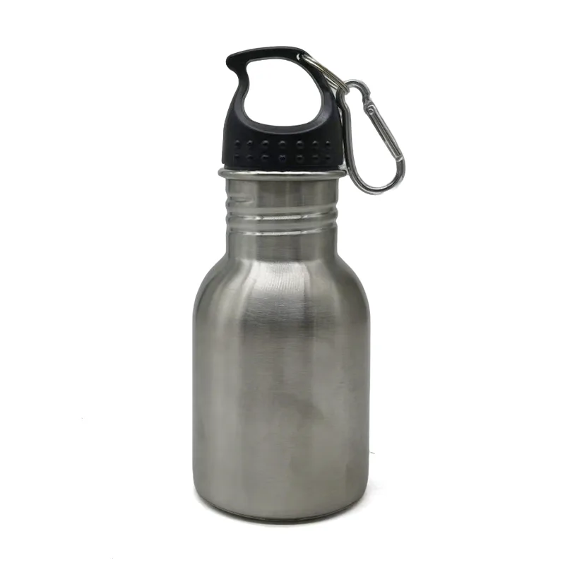 शाळेची पाण्याची बाटली